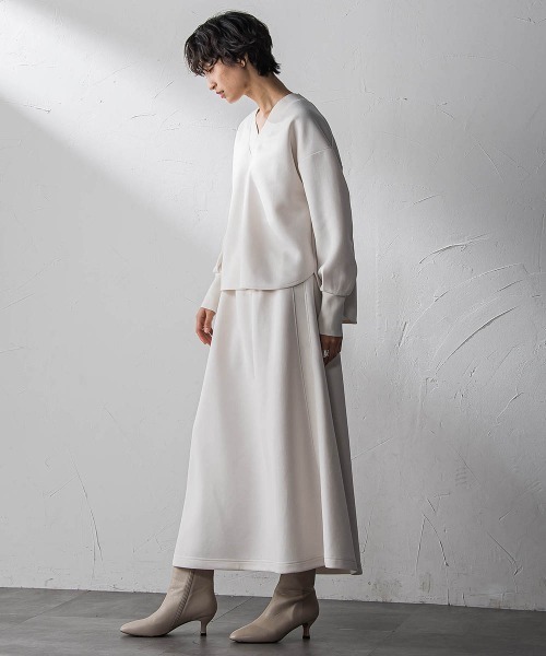 MAYSON GREY（メイソングレイ）の「軽量ボンディングスカートセットアップ≪洗濯機で洗える≫（ワンピース・レディース・オフホワイト/ブルー/ネイビー・M）」の21枚目の写真