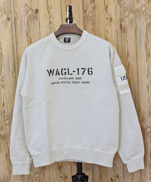 AVIREX(アヴィレックス)の「FADED MIL.POCKET CREWNECK SWEAT(スウェット・メンズ・チャコールグレー/ブルーグレー/ライトグレー/バーガンディー・M/XL/XXL/L)」の1枚目の写真