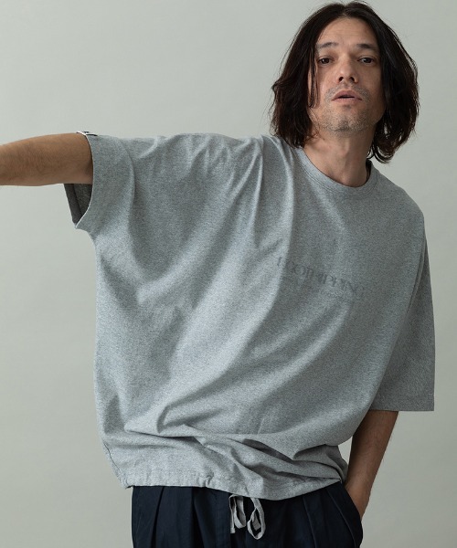 EGO TRIPPING(エゴトリッピング)の「mt10248- KITE TEE frocky フロッキープリントTシャツ(666653)(Tシャツ/カットソー・メンズ・杢グレー/ブラック/ホワイト/チャコール・48/46)」の3枚目の写真