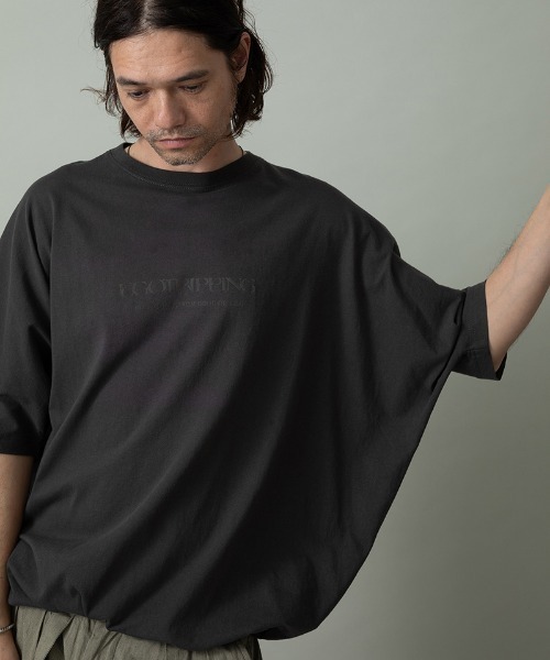 EGO TRIPPING(エゴトリッピング)の「mt10248- KITE TEE frocky フロッキープリントTシャツ(666653)(Tシャツ/カットソー・メンズ・杢グレー/ブラック/ホワイト/チャコール・48/46)」の4枚目の写真