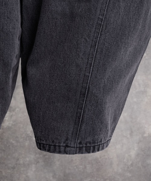 ADRER（アドラー）の「Super Wide Balloon Pants / スーパーワイド バルーンパンツ（デニムパンツ・メンズ・ブラック系1・S/XS/L/M）」の19枚目の写真