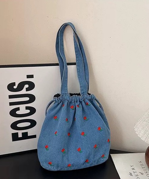 pumpkin port(パンプキンポート)の「チューリップ刺繍 巾着 トートバッグ(トートバッグ・レディース・ブラック/ブルー/ネイビー・FREE)」の20枚目の写真