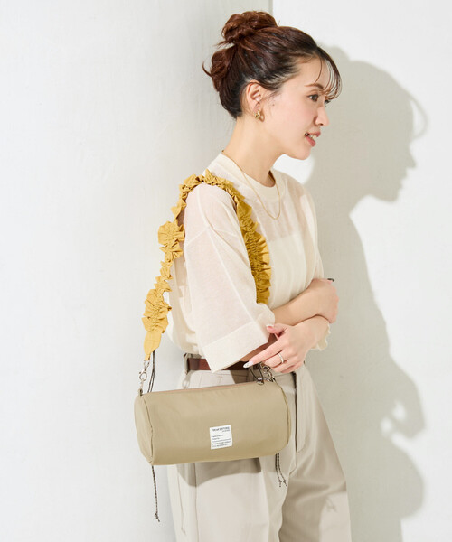 FREAK'S STORE（フリークスストア）の「限定展開　FREAK'S STORE クシュクシュ ショルダー 楕円 バッグ（ショルダーバッグ・レディース・オリーブ/ブラック/ベージュ・ONE SIZE）」の18枚目の写真