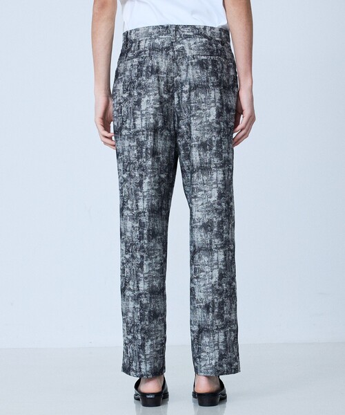 5351 POUR LES HOMMES（ゴーサンゴーイチプールオム）の「【総柄】ダンカリージャガード ワイド テーパード パンツ（その他パンツ・メンズ・ブラック/インディゴブルー・44/50/48/46）」の6枚目の写真