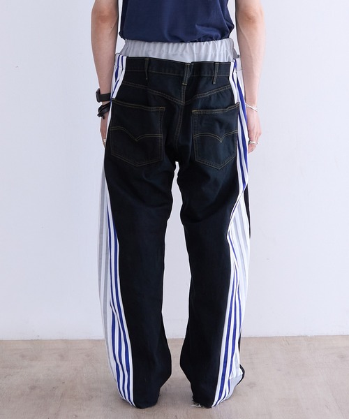 DISCOVERED(ディスカバード)の「DISCOVERED "newsed" Docking Layered Track Denim Pants(デニムパンツ・メンズ・その他2/その他1・FREE)」の5枚目の写真