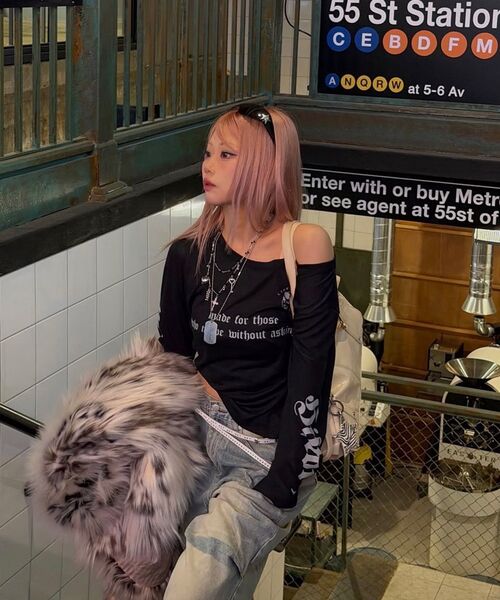 ROCKCAKE(ロックケーキ)の「Slogan Mesh Top - Black(Tシャツ/カットソー・レディース・その他・SMALL)」の5枚目の写真