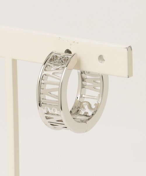 Vivienne Westwood MAN(ヴィヴィアンウエストウッドマン)の「MAN. WESTMINSTER SINGLE HOOP(その他・メンズ・ブラック/シルバー・FREE)」の1枚目の写真
