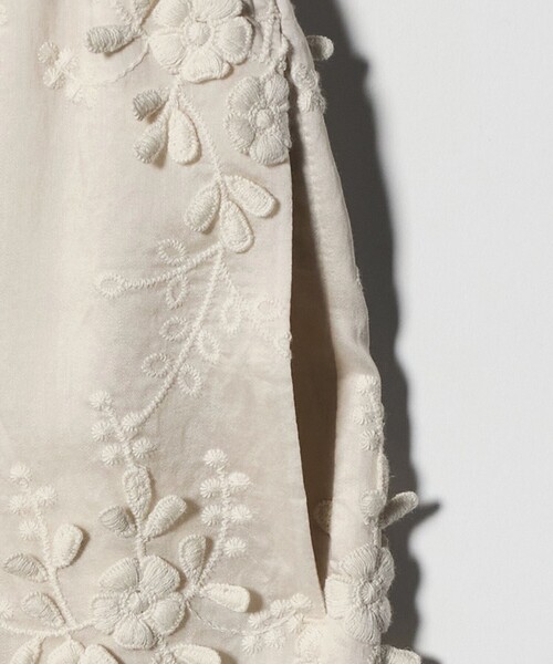 BEAUTY&YOUTH UNITED ARROWS（ビューティーアンドユースユナイテッドアローズ）の「セルロースナイロン エンブロイダリー イージーパンツ（その他パンツ・レディース・ブラック/オフホワイト・S/M）」の16枚目の写真