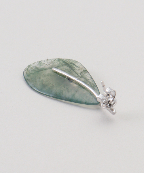 FRAMeWORK（フレームワーク）の「ABOAB/アボアブ ストーンリーフ ピアス（ピアス（両耳用）・レディース・グリーン/ライトグレー・FREE）」の4枚目の写真