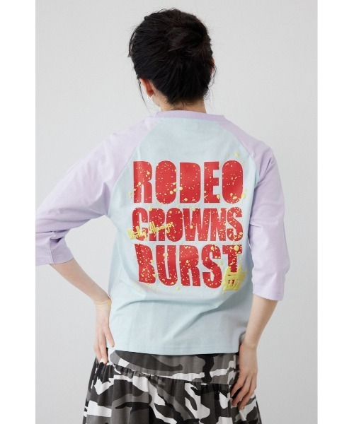 RODEO CROWNS WIDE BOWL(ロデオクラウンズワイドボウル)の「Ink Logo ラグランTシャツ(Tシャツ/カットソー・レディース・ホワイト系その他/カモフラージュ/ブラック系その他/ブルー系その他2・SMALL/MEDIUM)」の12枚目の写真