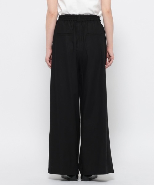 LOWRYS FARM（ローリーズファーム）の「ソフリネンワイドパンツ 621564（スラックス・レディース・ベージュ系その他/ブルー系その他/アイボリー/ブラック/ブラウン系その他/カーキ・MEDIUM/LARGE）」の15枚目の写真