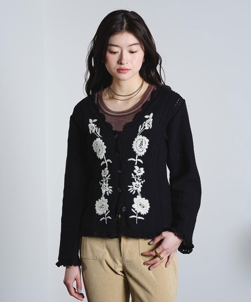 ROSE BUD（ローズバッド）の「(mag.by c)FLOWER EMBROIDERY KNIT CARDIGAN（カーディガン/ボレロ・レディース・ホワイト/ブラック・ONE SIZE）」の16枚目の写真