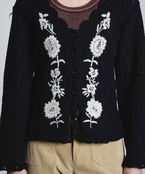 ROSE BUD（ローズバッド）の「(mag.by c)FLOWER EMBROIDERY KNIT CARDIGAN（カーディガン/ボレロ・レディース・ホワイト/ブラック・ONE SIZE）」の17枚目の写真