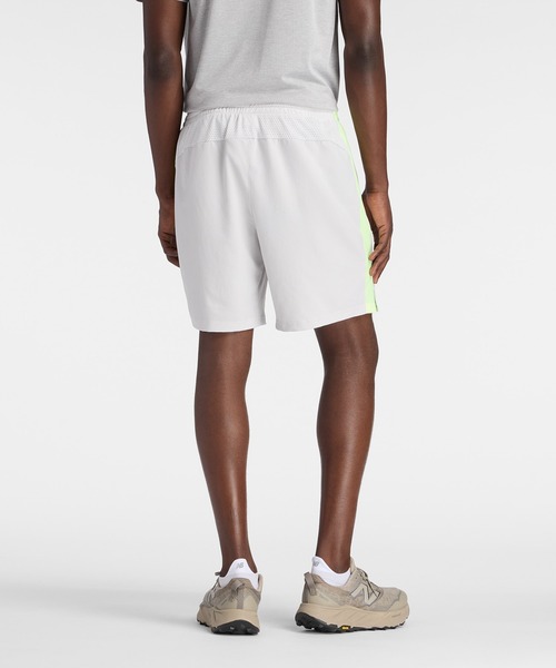 NEW BALANCE(ニューバランス)の「ファストデイズショーツ7インチ(その他パンツ・メンズ・ライトグレー・SMALL/MEDIUM/LARGE/X-LARGE/XX-LARGE)」の3枚目の写真