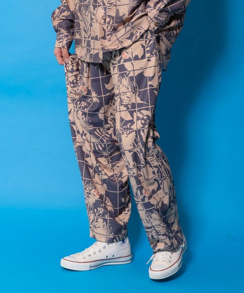 ScoLar Parity（スカラーパリティ）の「361115：メルヘン恐竜柄orレトロ障子柄 ベルト付きパンツ（その他パンツ・レディース・ブルー/チャコールグレー・M）」の7枚目の写真