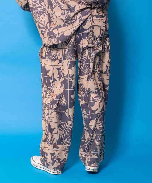 ScoLar Parity（スカラーパリティ）の「361115：メルヘン恐竜柄orレトロ障子柄 ベルト付きパンツ（その他パンツ・レディース・ブルー/チャコールグレー・M）」の9枚目の写真