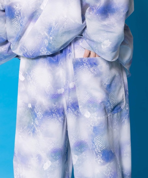 ScoLar Parity（スカラーパリティ）の「361115：メルヘン恐竜柄orレトロ障子柄 ベルト付きパンツ（その他パンツ・レディース・ブルー/チャコールグレー・M）」の17枚目の写真