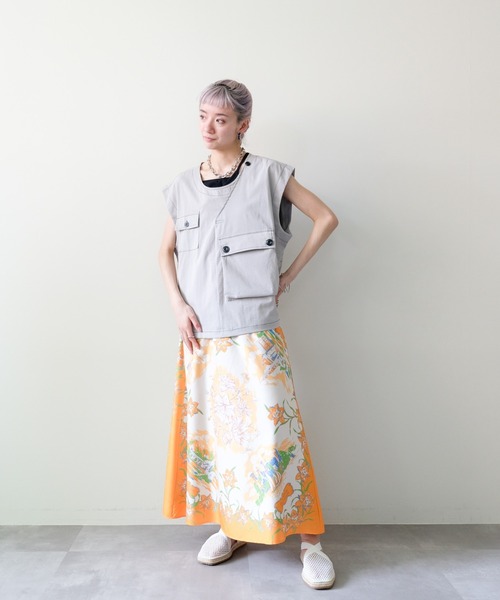 DOLLUPOOPS（ドールアップウップス）の「Yacht Panel Print Skirt(ヨットパネルプリントスカート)（スカート・レディース・ターコイズブルー/オレンジ・FREE）」の4枚目の写真