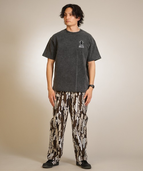 GRIZZLY(グリズリー)の「【ムラサキスポーツ限定】GRIZZLY/グリズリー 半袖Tシャツ メンズ BIGEMBROIDERY BEAR SST G26SS-2404(Tシャツ/カットソー・メンズ・ホワイト/スミクロ/ブラック・L/XL/M)」の15枚目の写真