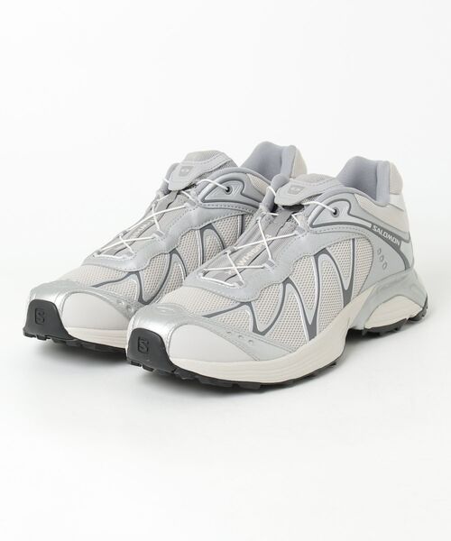 SALOMON（サロモン）の「SALOMON SNEAKERS / サロモン スニーカーズ：XT-WHISPER White/Lunar rock/Ftw Silver：L47801400[WAX]（スニーカー・メンズ・シルバー・27cm/27.5cm）」の4枚目の写真