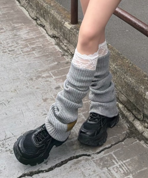 RAY CASSIN(レイカズン)の「レース付きソックス(ソックス/靴下・レディース・アイボリー/ブラック・FREE)」の12枚目の写真