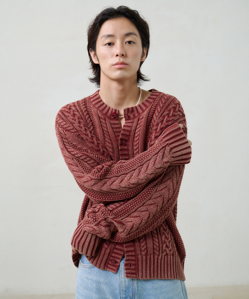NOUN(ノウン)の「faded cable knit (red)(カーディガン/ボレロ・メンズ・その他・1/2)」の2枚目の写真