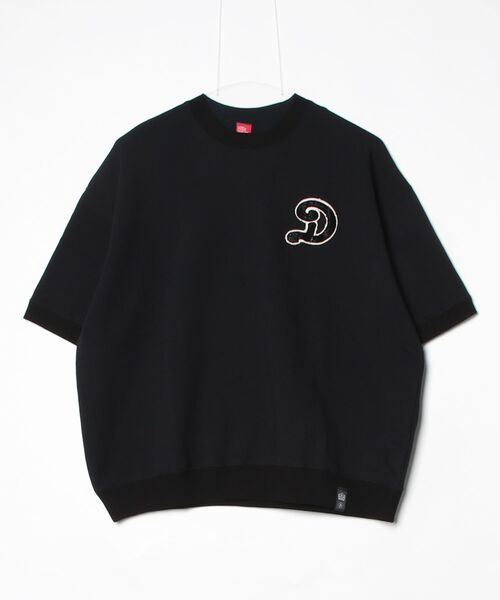 DOUBLE STANDARD CLOTHING(ダブルスタンダードクロージング)の「Dロゴワッペン 裏毛スウェット(Tシャツ/カットソー・レディース・グレイッシュベージュ/ブラック/オフホワイト・FREE)」の22枚目の写真