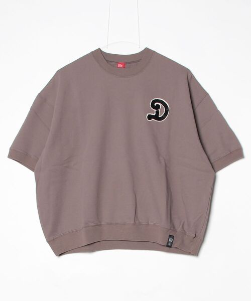 DOUBLE STANDARD CLOTHING(ダブルスタンダードクロージング)の「Dロゴワッペン 裏毛スウェット(Tシャツ/カットソー・レディース・グレイッシュベージュ/ブラック/オフホワイト・FREE)」の21枚目の写真