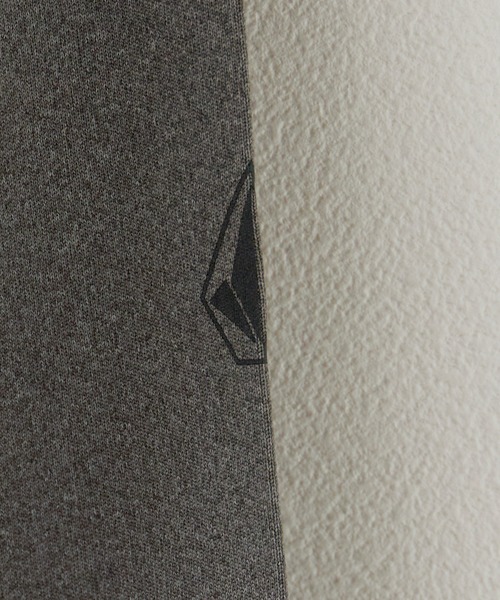 VOLCOM(ボルコム)の「VOLCOM/ボルコム PISTOL LS SURF TEE 長袖サーフTシャツ 2026年春夏(Tシャツ/カットソー・メンズ・ホワイト/グレー・M/L/XL)」の10枚目の写真