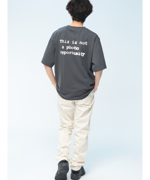 BRANDALISED(ブランダライズド)の「BRANDALISED (ブランダライズド) Tシャツ 半袖 バンクシー ストレッチ カットソー Girl with balloon BR26SU01D12 バックプリント メンズ レディース(Tシャツ/カットソー・メンズ・ダークグレー/ブラック/ホワイト・M/L/LL)」の10枚目の写真