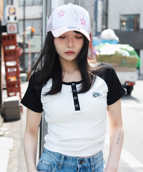 WEGO（ウィゴー）の「WEGO/【26年春新作】グラフィックラグランヘンリーネックT（Tシャツ/カットソー・レディース・その他3/その他2/その他1/その他4/その他5・FREE）」の15枚目の写真
