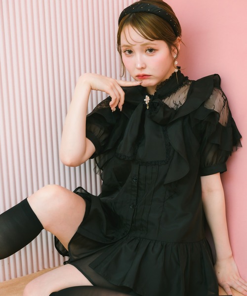 couture BY ROJITA(クチュールバイロジータ)の「【セットアップ対応】シアーチュニックブラウス(シャツ/ブラウス・レディース・ピンクベージュ/ブラック/ブルー/マルチ・FREE)」の5枚目の写真