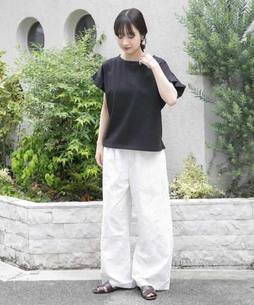 ITEMS URBANRESEARCH（アイテムズ アーバンリサーチ）の「『接触冷感/UVカット』オリガミタックTシャツ（Tシャツ/カットソー・レディース・ブラック/ブラウン/ライトベージュ/ホワイト・FREE）」の15枚目の写真