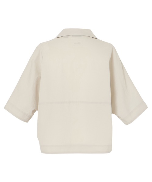 NANGA(ナンガ)の「DotAir COMFY S/S SHIRT W/ドットエア コンフィー ショートスリーブシャツ (ウィメンズ)(シャツ/ブラウス・メンズ・ブラック/ベージュ・S/M/L)」の4枚目の写真