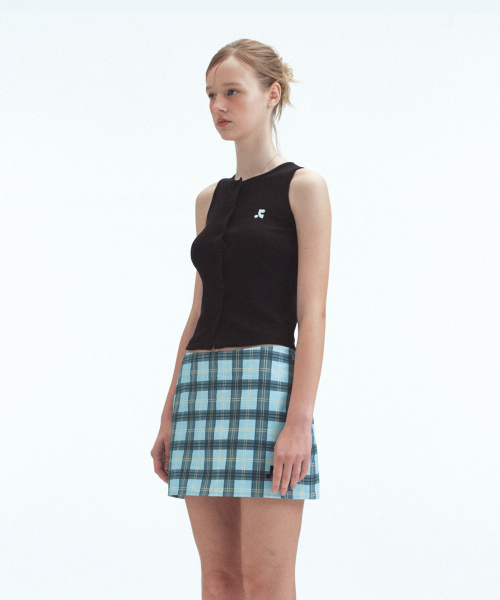 Rest&Recreation(レストアンドレクリエーション)の「SLEEVELESS CARDIGAN - BLACK(Tシャツ/カットソー・レディース・その他・ONE)」の4枚目の写真