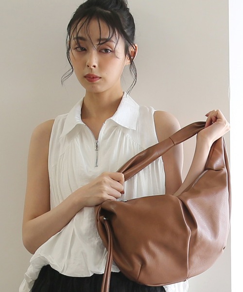 No one knows（ノーワンノーズ）の「ZOZO限定 太ハンドルラウンドバッグ（トートバッグ・レディース・ブラック/ライトブラウン・FREE）」の15枚目の写真