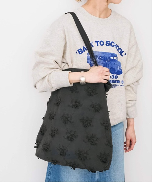Spick & Span(スピックアンドスパン)の「《新色有り別注 / 追加》crinkle crinkle crinkle 3D embroidery TOTE*Re(トートバッグ・レディース・ホワイト/ブラック・FREE)」の19枚目の写真
