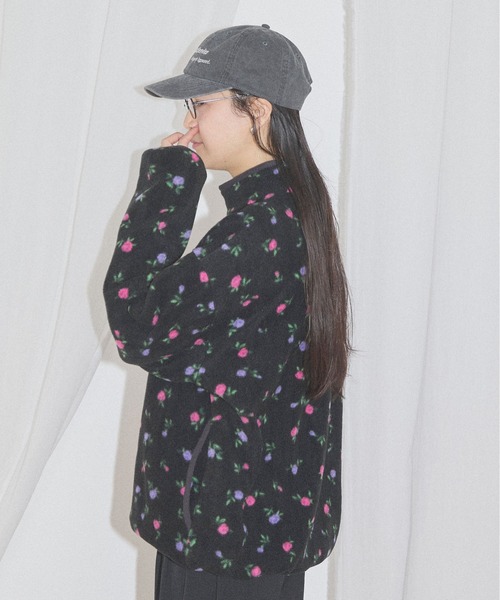 fig London(フィグロンドン)の「Rosie snap top(スウェット・レディース・ブラック/ブルー・FREE)」の9枚目の写真