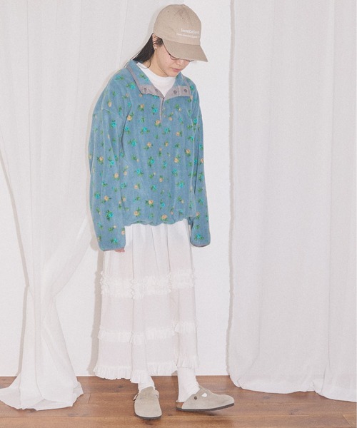 fig London(フィグロンドン)の「Rosie snap top(スウェット・レディース・ブラック/ブルー・FREE)」の12枚目の写真