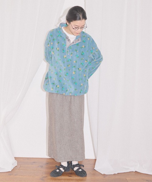 fig London(フィグロンドン)の「Rosie snap top(スウェット・レディース・ブラック/ブルー・FREE)」の14枚目の写真