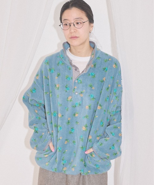 fig London(フィグロンドン)の「Rosie snap top(スウェット・レディース・ブラック/ブルー・FREE)」の13枚目の写真