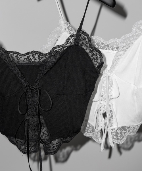 me+em select(ミームセレクト)の「【 2color 】ダブルリボンレースレイヤードキャミソール / double ribbon lace layered camisole(キャミソール・レディース・ホワイト/ブラック・FREE)」の4枚目の写真
