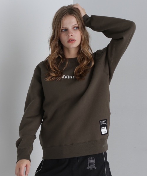 AVIREX(アヴィレックス)の「【WEB&DEPOT限定】LOGO CREW SWEAT(スウェット・レディース・ライトグレー/ベージュ/ブラック/バーガンディー/オリーブ/イエロー・F)」の4枚目の写真
