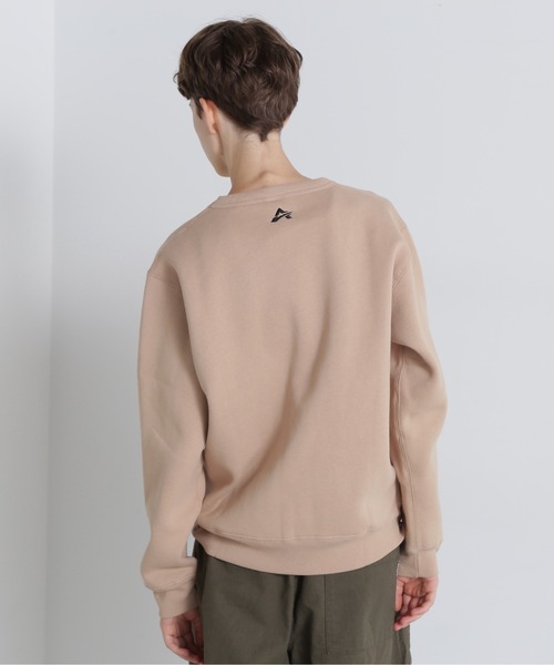 AVIREX(アヴィレックス)の「【WEB&DEPOT限定】LOGO CREW SWEAT(スウェット・レディース・ライトグレー/ベージュ/ブラック/バーガンディー/オリーブ/イエロー・F)」の21枚目の写真