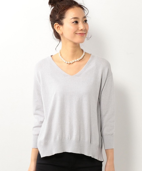 coen（コーエン）の「コットンVネックプルオーバーニット（ニット/セーター・レディース・ライトグレー/イエロー・MEDIUM/LARGE）」の2枚目の写真