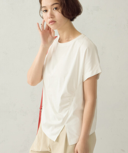 COMME CA ISM(コムサイズム)の「【接触冷感】アシンメトリータックTシャツ(Tシャツ/カットソー・レディース・チャコール/ホワイト/カーキ・MEDIUM/LARGE)」の8枚目の写真