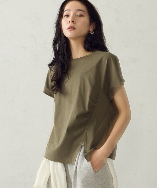 COMME CA ISM(コムサイズム)の「【接触冷感】アシンメトリータックTシャツ(Tシャツ/カットソー・レディース・チャコール/ホワイト/カーキ・MEDIUM/LARGE)」の18枚目の写真