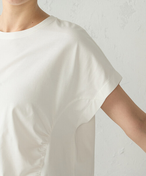 COMME CA ISM(コムサイズム)の「【接触冷感】アシンメトリータックTシャツ(Tシャツ/カットソー・レディース・チャコール/ホワイト/カーキ・MEDIUM/LARGE)」の14枚目の写真