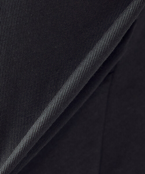 COMME CA ISM(コムサイズム)の「【接触冷感】アシンメトリータックTシャツ(Tシャツ/カットソー・レディース・チャコール/ホワイト/カーキ・MEDIUM/LARGE)」の9枚目の写真