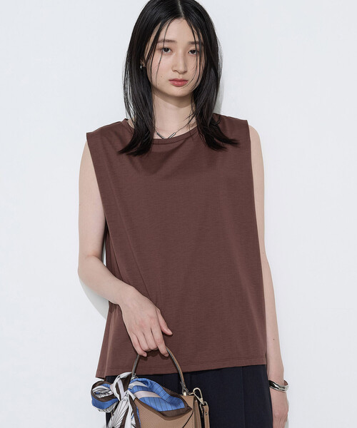COMME CA Wardrobe(コムサワードローブ)の「ポリエステル/レーヨン天竺 タンクトップ(タンクトップ・レディース・レッド/ホワイト/ブラウン・FREE)」の2枚目の写真
